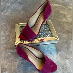 Description-Dark pink high heel
Brand-Gibson Latimer
Size- Women’s 8